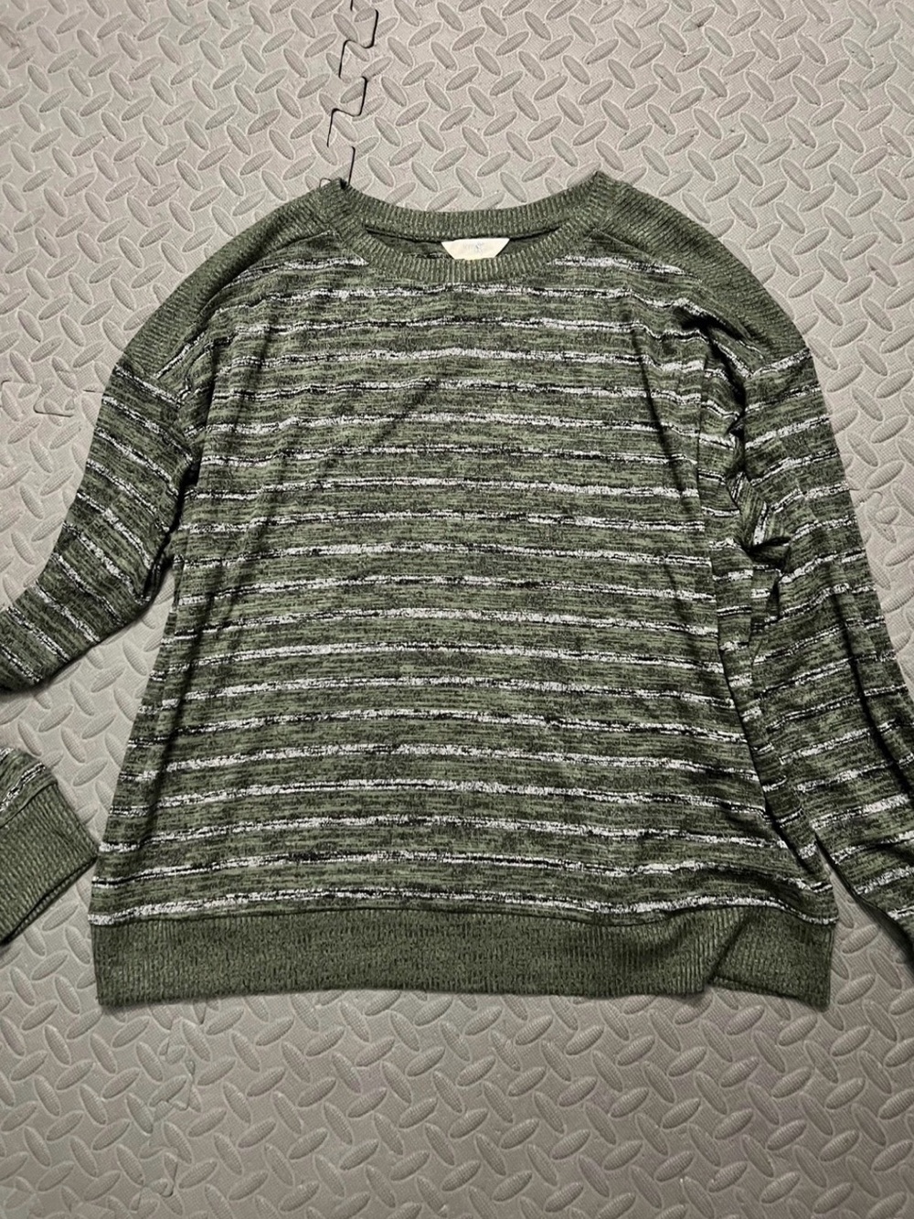 Terra & sky green gray hacci women’s top 2X